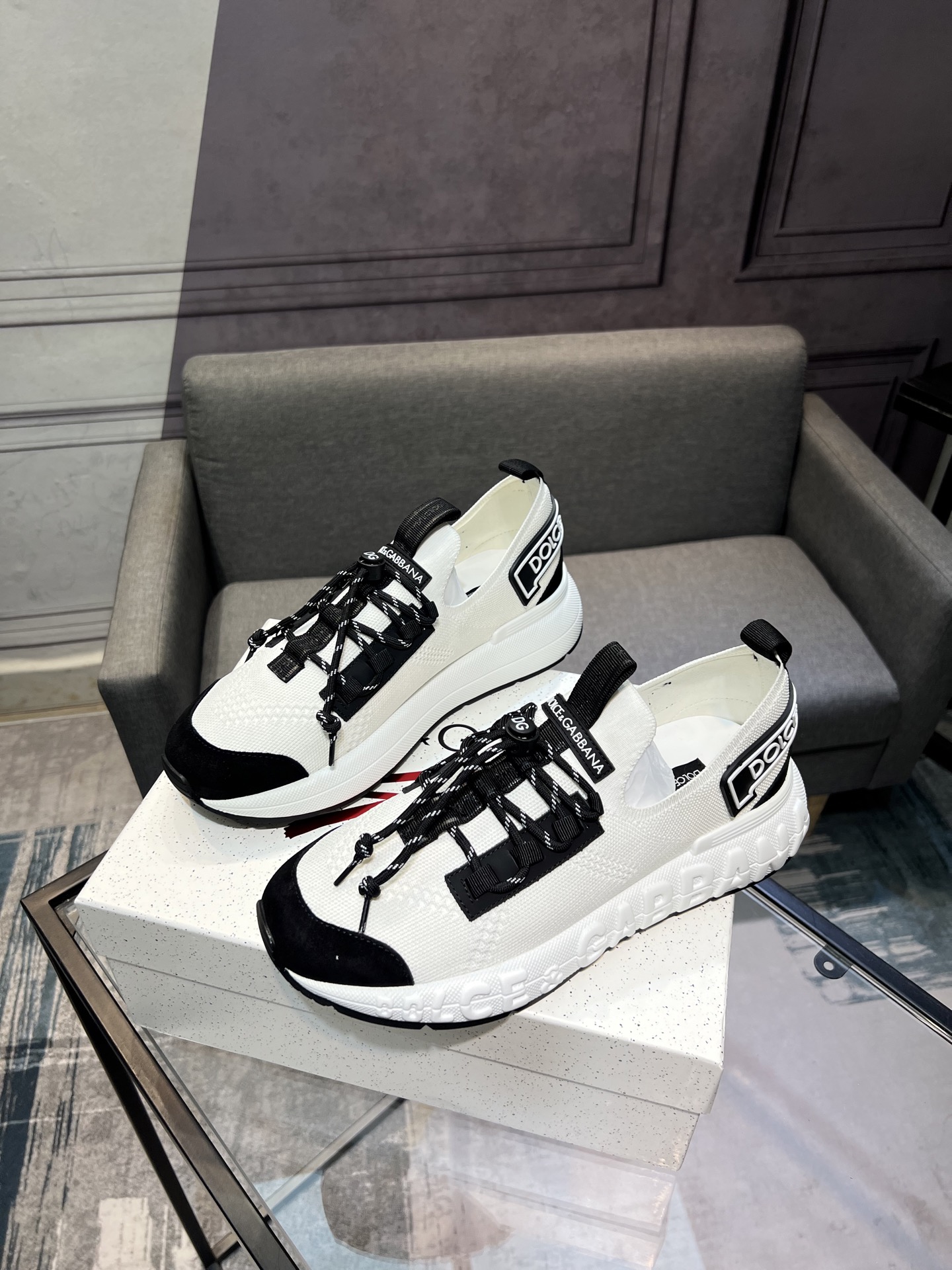 olce & Gabbana shoe
